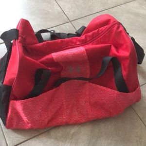 Under armour gym/duffle bag